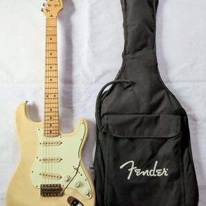 Fender Japan ストラトキャスター ケース付き 送料無料
