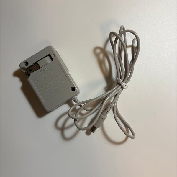 ニンテンドーDSi/3DS ACアダプター 充電器