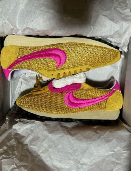 Stussy × Nike LD-1000 Sanded Gold and Laser Fuchsia ステューシー ナイキ