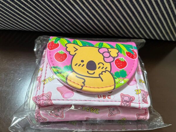 コアラのマーチ いちご 三つ折り財布