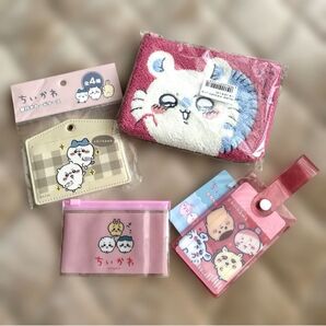 【新品】ちいかわ サガラ 3ポケット ポーチ(モモンガ)さがら