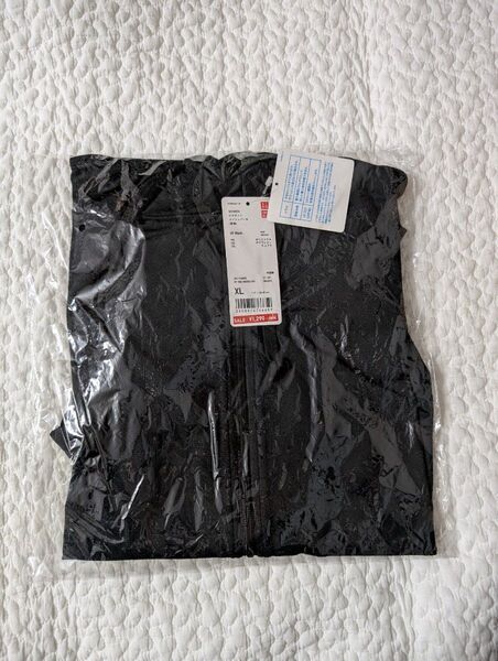 ユニクロ UV カットメッシュパーカー XL