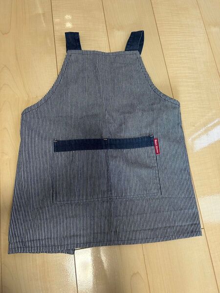 ジュニアエプロン サイズ120〜130 デニム地ストライプ柄 中古品