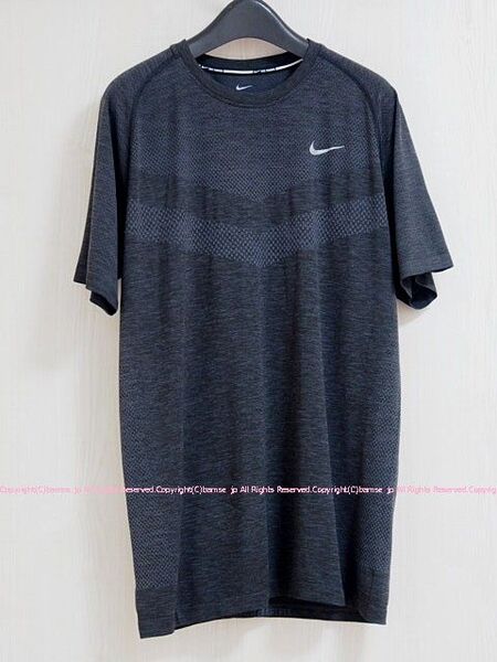 NIKE ナイキランニング DRI-FIT テックニット デザインTシャツ/XL