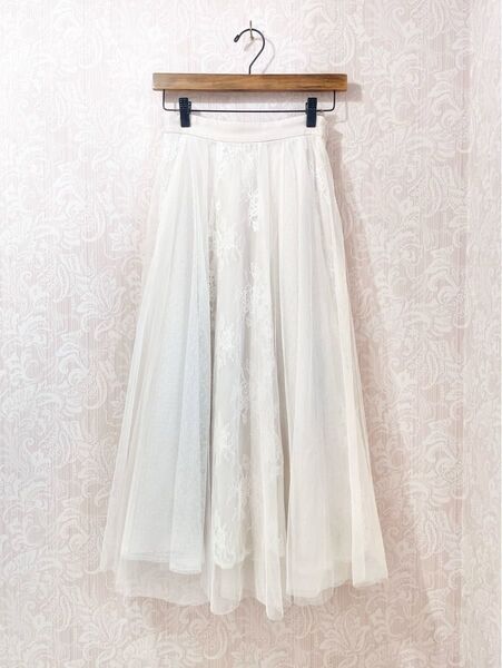 Noela◆レース×チュールスカート ウエストゴム ベージュ ピンク ロング ミモレ丈 オフホワイト ノエラ ドット 美品