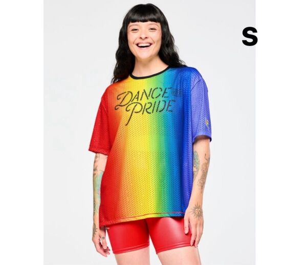 【新品】新作 ズンバ zumba ウェア トップス Tシャツ 半袖 メンズ レディース マルチカラー/S