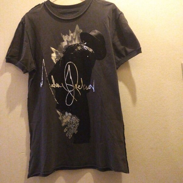 マイケルジャクソン アンプリファイド プリントTシャツダーク グレー 男女兼用