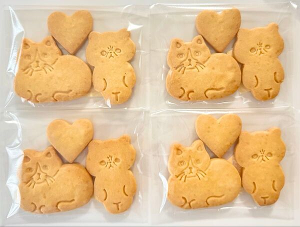 2匹の猫ちゃんとハートのバタークッキー 12枚 よつ葉バター 手作りお菓子 手作りクッキー型抜きクッキー 焼菓子 大人気 個包装