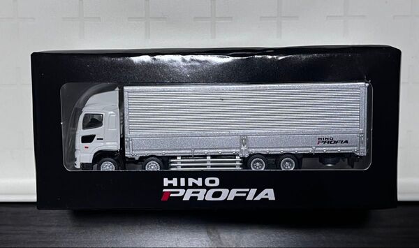 1/116日野プロフィア日野自動車特注限定品非売品未使用品、新品ですプロフィア は全長11センチの可愛いタイプです