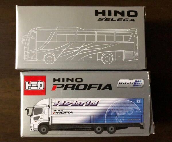 トミカ日野自動車特注限定非売品プロフィアハイブリッドセレガ2台セット