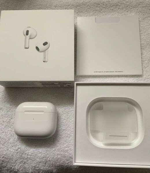 AirPods3 MagSafeケース 2023年11月購入 ワンオーナー品