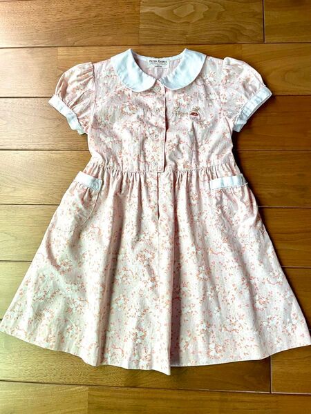 ファミリア ピーターラビット キッズ 半袖 ワンピース 120センチ 花柄 ピンク系 子供服 半袖ワンピ