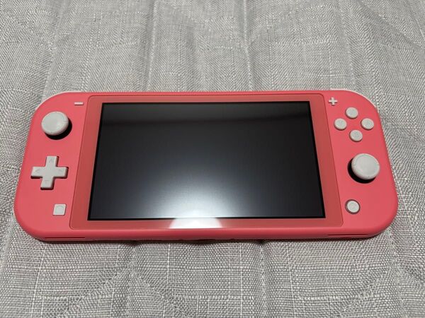 ニンテンドースイッチ Lite コーラル 本体のみ