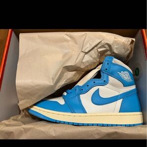 AIR JORDAN 1 RETRO HIGH OG "UNC REIMAGINED"