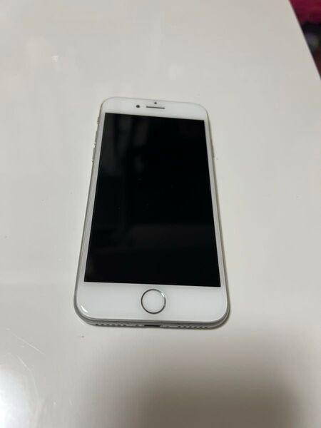 iPhone8 SIMフリー ホワイト バッテリー最大容量100%