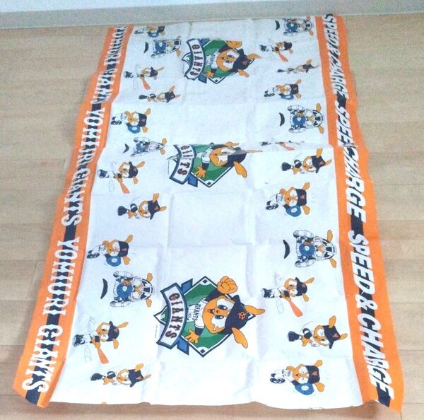 YOMIURI GIANTS 大きめ レジャーシート