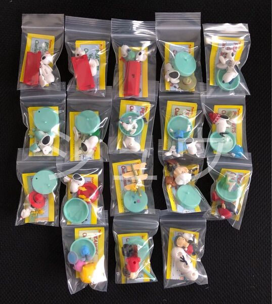 【未使用品】チョコエッグ PEANUTS(スヌーピー)フィギュア全18個セット コンプリート
