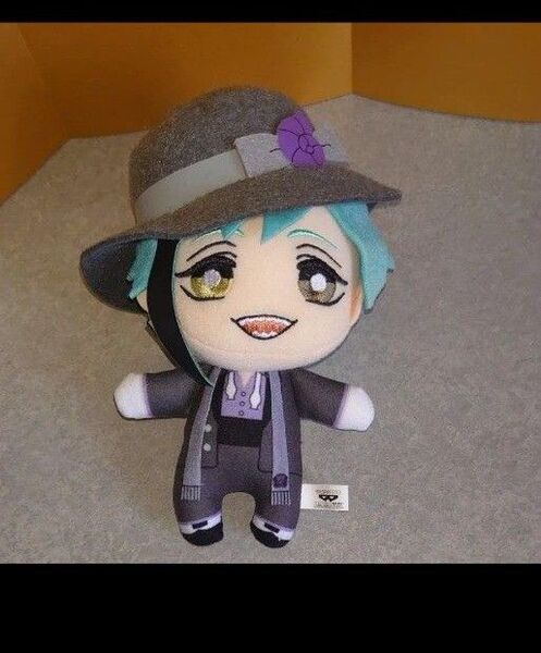 ツイステ フロイド 寮服 ともぬい ぬいぐるみ マスコット