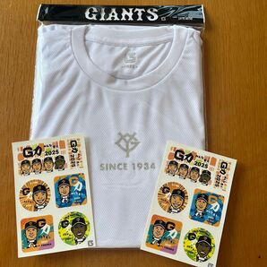 読売ジャイアンツ 未使用Tシャツ ・シール2枚セット