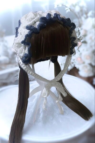 「再販」花モチーフ フリル ヘッドドレス ハンドメイド 薔薇 ホワイト ロリータ メイド リボン お嬢様 可愛い