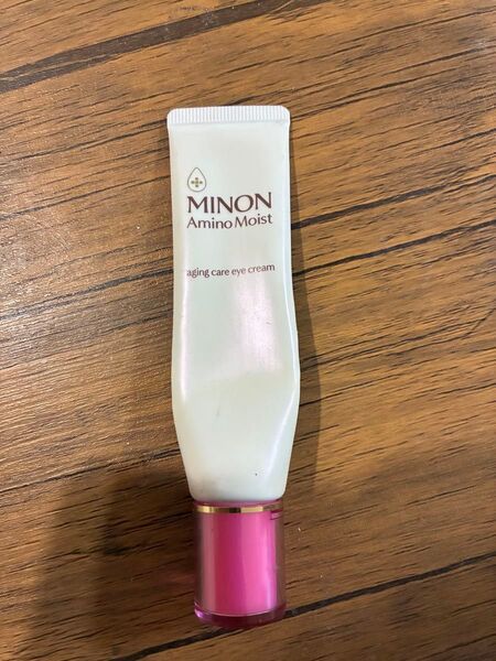 ミノン アミノモイスト エイジングケア アイ クリーム 残量3から4割程度