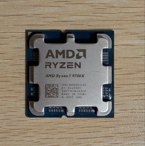 AMD Ryzen 7 9700X バルク