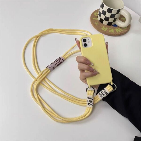 iPhoneケース iPhone13pro ショルダーケース スマホカバー 紐付 黄色 イエロー お洒落 可愛い