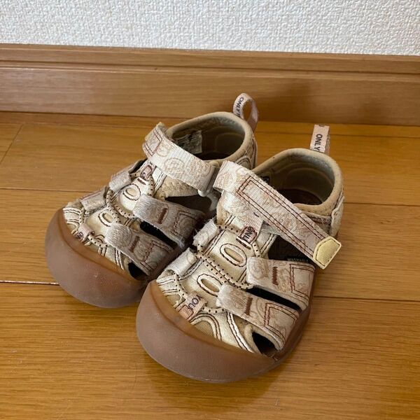 KEEN【キーン】(13.5)SMOKEY BEAR ベビーサンダル ホワイト 白