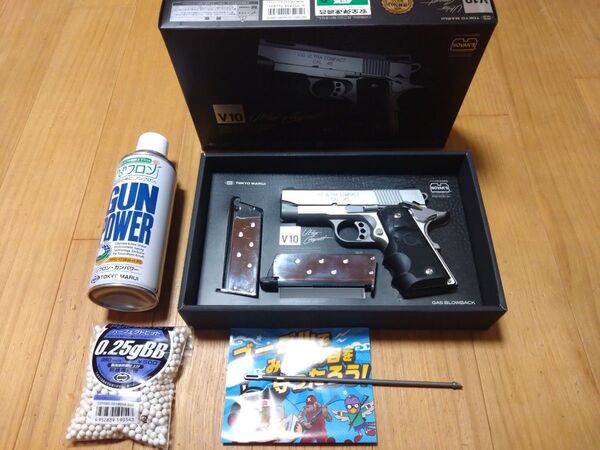 東京マルイ ガスブローバック V10 ウルトラコンパクト 対象年令18才以上 中古動作快調ですが、訳あり