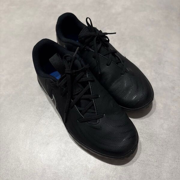 ナイキ(NIKE)サッカー トレーニングシューズ ファントム GX 2 アカデミー FJ2608-001