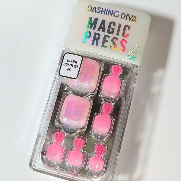 日本未発売品 1092 Dashing Diva ダッシングディバ マジックプレス ネイルチップ 付け爪 1秒ジェルネイル