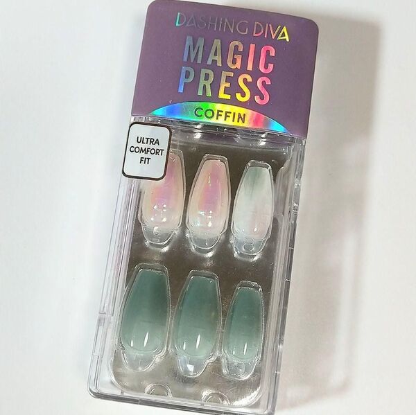 日本未発売品 1080 Dashing Diva ダッシングディバ マジックプレス ネイルチップ 付け爪 1秒ジェルネイル