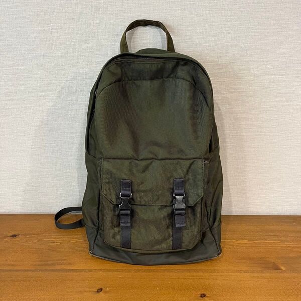 定価3万 c6 リュック バックパック