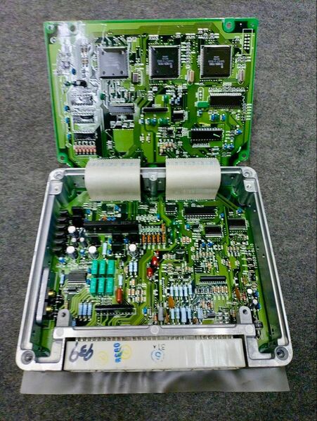 トヨタチェイサー 型式 JZX100 エンジンコンピューター(ノーマル) 部品番号 89661-22800