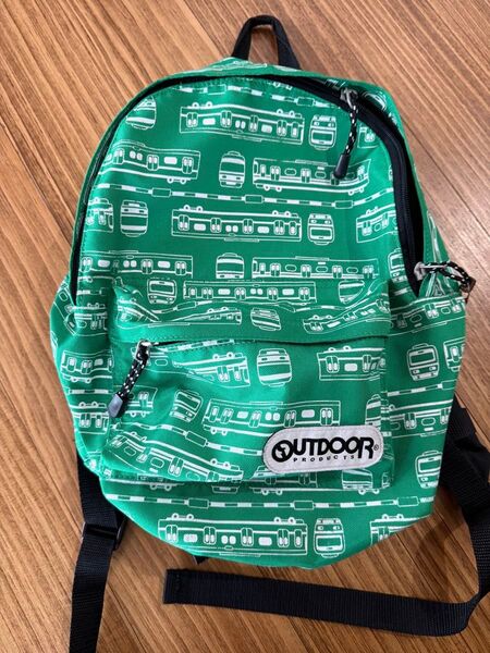 OUTDOOR PRODUCTS リュック 電車柄 グリーン