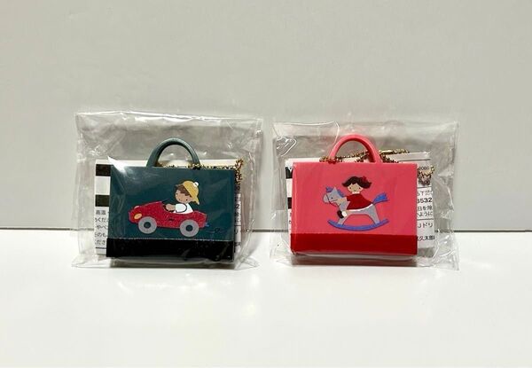 ファミリア カプセルトイ バッグチャーム