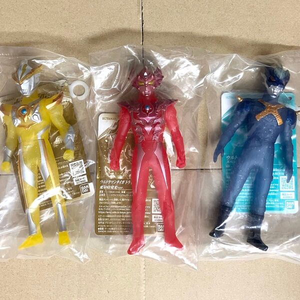 ウルトラマンタイガ ウルトラマンR/B トレギア ウルトラヒーロー ウルトラ怪獣 バンダイ ソフビ フィギュア
