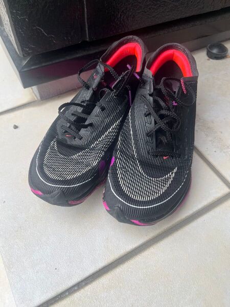 ナイキ ヴェイパーフライネクスト%2 NIKE