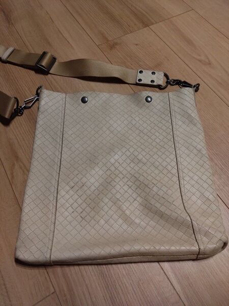 BOTTEGA VENETA ショルダーバッグ ベージュ