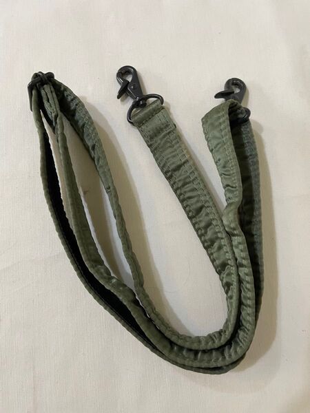 未使用 ポーター タンカー用 ショルダーストラップ カーキ色 幅2.5㎝ 肩紐 ベルト