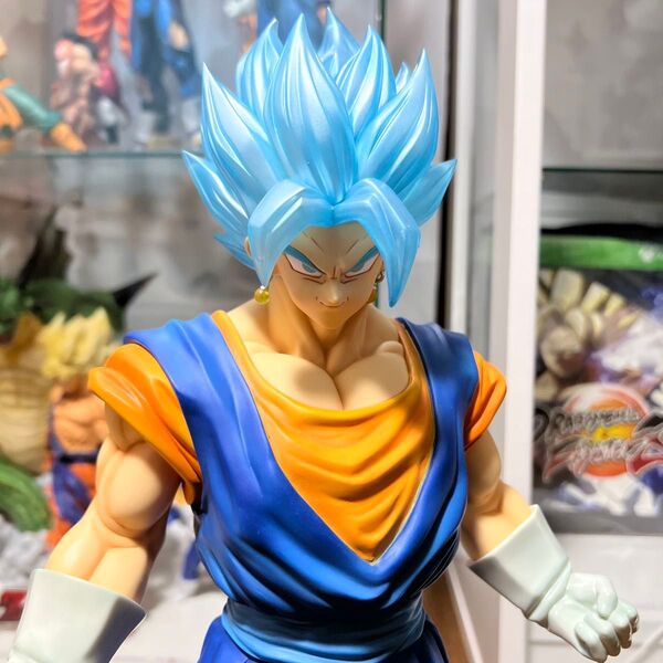 ギガンティックシリーズドラゴンボール超 SSGSSベジット フィギュア