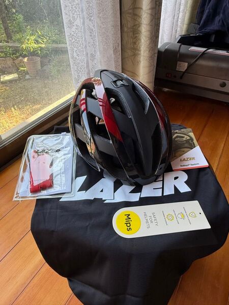 Lazer ヘルメット genesisの日本未発売モデル? G1 mips サイズM 55-59cm ほぼ未使用 ロードバイク