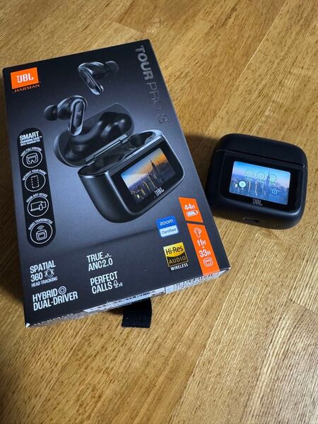 JBL Tour PRO 3