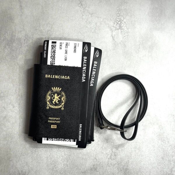 【現行/美品】 BALENCIAGA バレンシアガ / パスポートフォンホルダー スマホショルダーバッグ カーフスキン ブラック