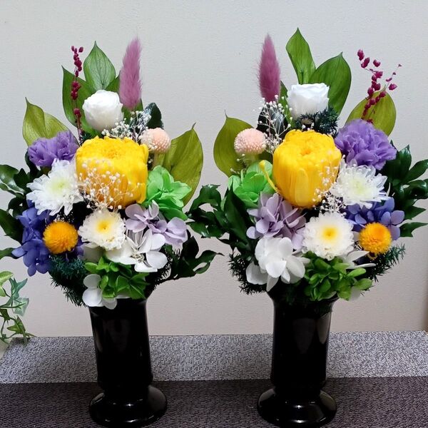 プリザーブドフラワー 一対 お供え花 仏花 花器付き