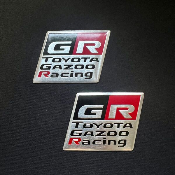 GR 金属製 メッキシルバー エンブレム 2枚 トヨタ ガズーレーシング