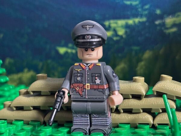 ドイツ軍 山岳猟兵師団大将 エデュアルト・ディートル LEGO互換 ミニフィグ レゴ互換 ミリタリー ww2 戦車