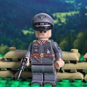 ドイツ軍 山岳猟兵師団大将 エデュアルト・ディートル LEGO互換 ミニフィグ レゴ互換 ミリタリー ww2 戦車