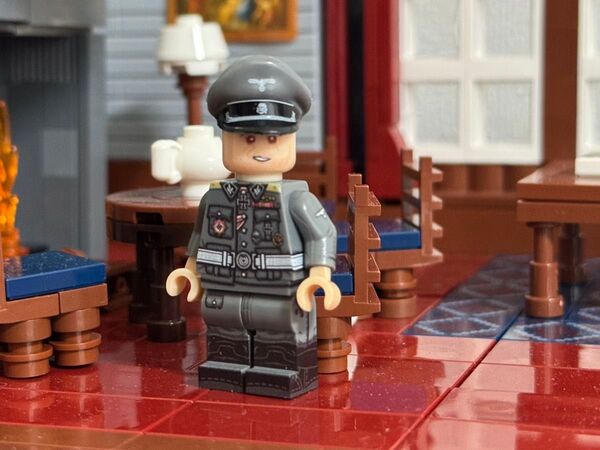 ドイツ軍 親衛隊中将 ヨハン・ハンス・バウアー LEGO互換 レゴ互換 ww2 ミリタリー 戦車 帝国政府飛行隊指揮官