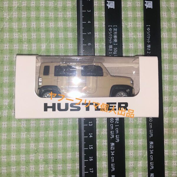非売品 ハスラー HUSTLER プルバックカー シフォンアイボリー ベージュ?? ミニカー 車